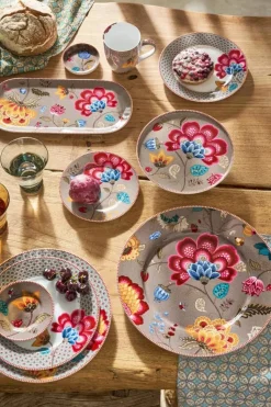 Blooming Tales Petit four fad