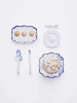 Royal White Fad