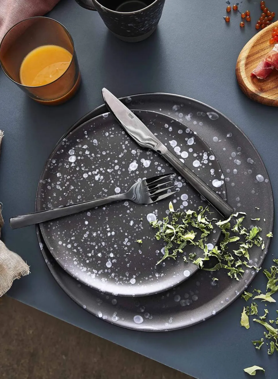 Steaktallerken - Ø 28 cm - Stentøj - Sortspotted